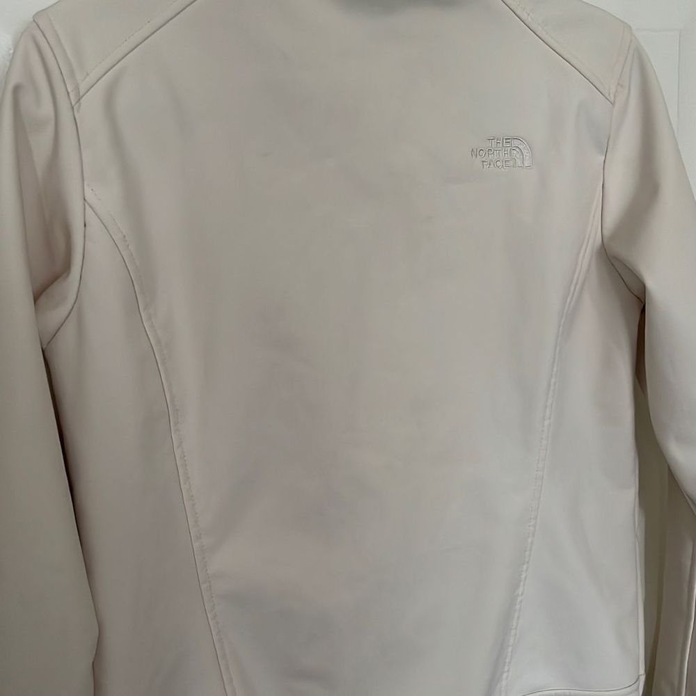 The North Face Jacket - Picture 5 of 7